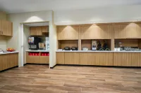 TownePlace Suites Leesburg - Aamiainen