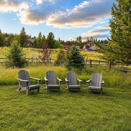 Spacious & Cozy House Big Sky Meadows w/ Hot Tub! Perfect for Family Getaway