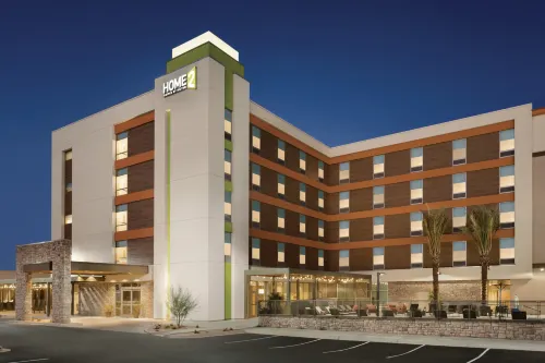 Home2 Suites by Hilton Phoenix Tempe, University Research Park - Kitchens