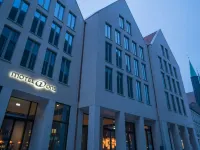 Motel One Lübeck Hotels near Klingenberg