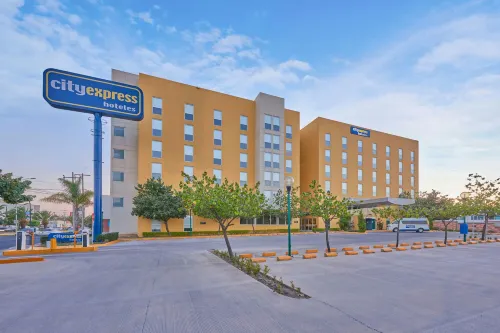 City Express by Marriott Irapuato Norte - salle de sport