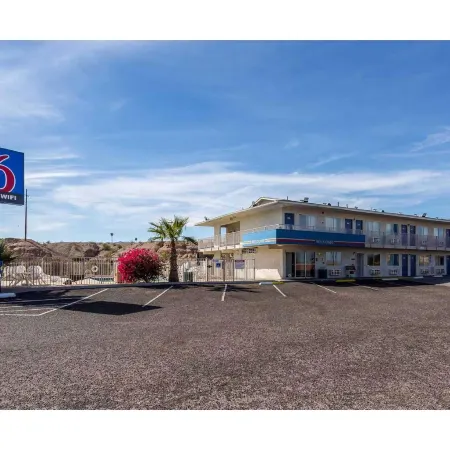 Motel 6 Needles, CA
