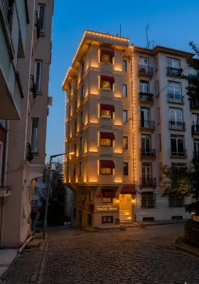 Hotel Taksim Home - parking