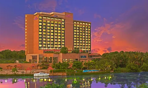 Crowne Plaza Kochi