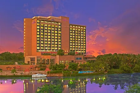 Crowne Plaza Kochi