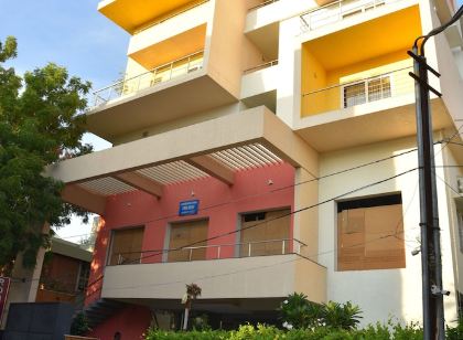 Rohini ApartHotel