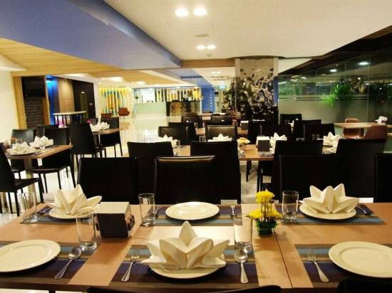 Grand Tower Inn Sathorn Hotel Reviews For 3 Star Hotels In Bangkok Trip Com Grand Tower Inn Sathorn Hotel Reviews For 3 Star Hotels In Bangkok Trip Com