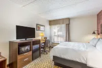 Burrstone Inn, Ascend Hotel Collection Hotels in Utica