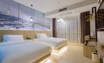 Super 8 Hotel (Jing'an Road, Wuhan Wuchang Railway Station East Square)