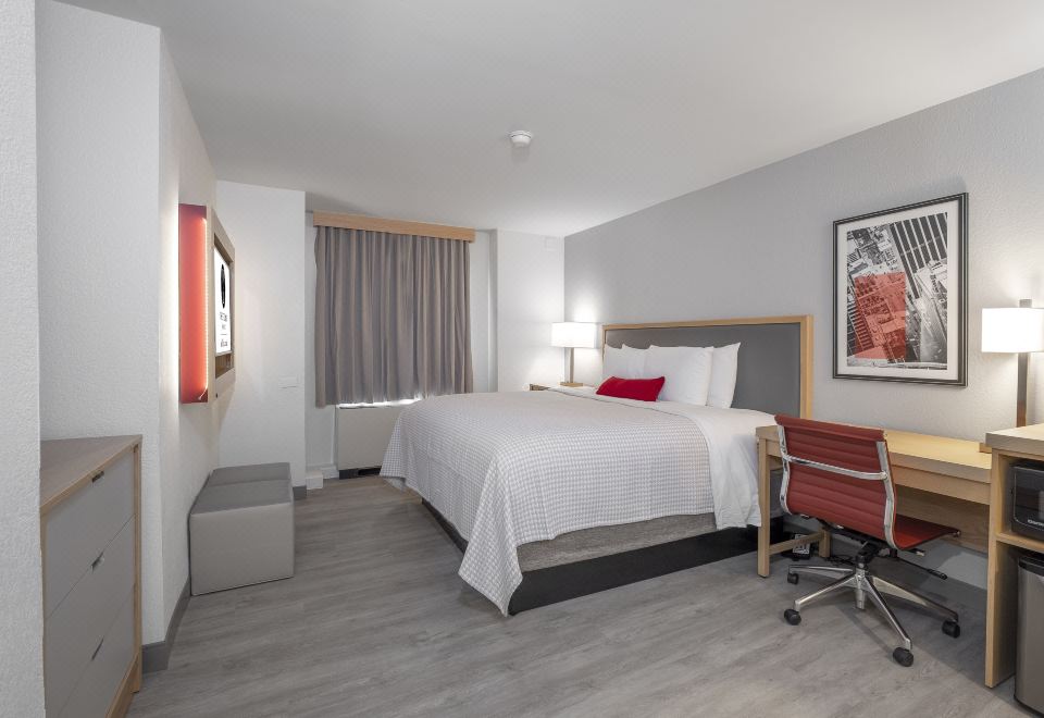 더 세인트 클레어 호텔 - 매그니피션트 마일