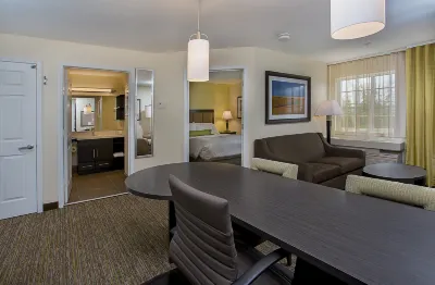 Candlewood Suites Louisville Airport Hotels in Watterson Park