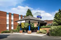 Mercure Birmingham West Hotel - Gym