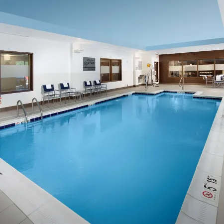 Hampton Inn & Suites by Hilton Falls Church