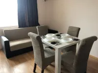 Palace de Luxe - Apartments Hotels in Pomorie