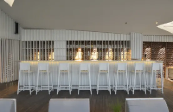 IZE スミニャック