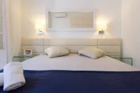 Apart in the Center with Terrace - 3 étoiles