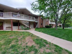 Ozark Breeze - Large Living Areas - Close to All of Branson - Relax on Balcony