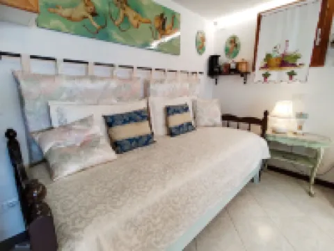 Baita dei Nonni Hotele w: Peglio