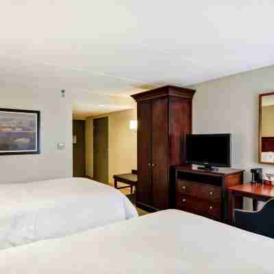 Hampton Inn Scranton at Montage Mountain Rooms