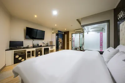 Changwon Masan 2U Hotels near Kyungnam University