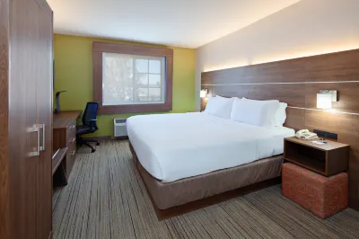 Holiday Inn Express & Suites San Diego-Escondido Hotels in Escondido