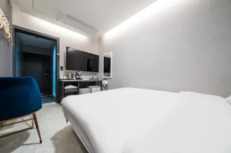Yongin T7 Self Check-in Hotel Everland Branch