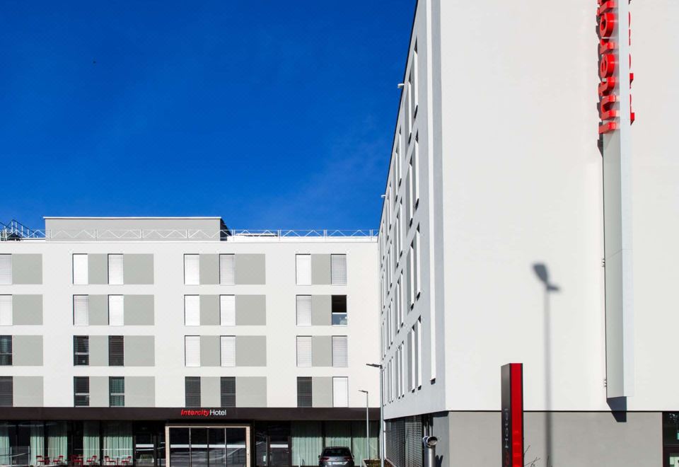 IntercityHotel Zürich Airport 썸네일