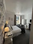 Bryn Derwen Guest House Hotels near Oasis Christian Centre