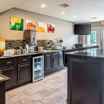 Quality Inn University Area