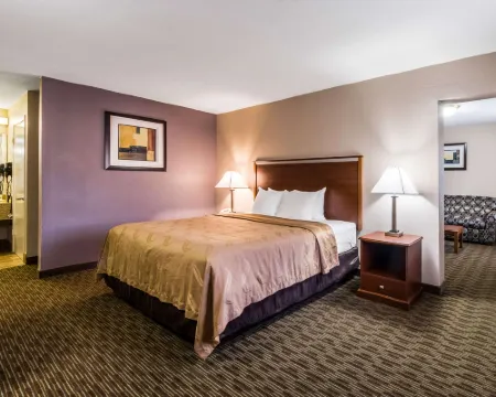 Quality Inn University Near Downtown Hotels in San Marcos