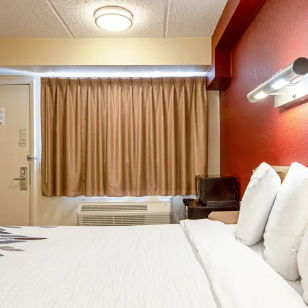Red Roof Inn Charleston - Kanawha City, WV