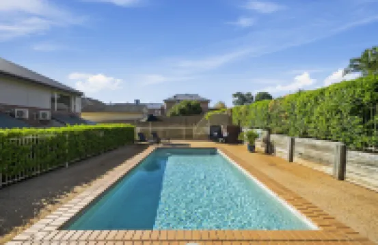 Ambassador on Ruthven