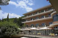 Villa Diodoro Hotel Hotels near Piccole Pesti