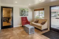 Quality Inn & Suites El Cajon San Diego East Hotels in Alpine