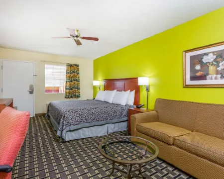 Days Inn by Wyndham Trenton Hotels in Dade County