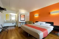 Motel 6 Gaithersburg, DC - Washington Hotels near Bowl America Gaithersburg