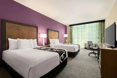 La Quinta Inn & Suites by Wyndham Burlington