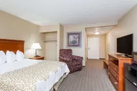 Days Inn by Wyndham Windsor Locks / Bradley Intl Airport Hotels in Windsor Locks