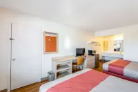 Motel 6 Anniston, Al Hoteles en Oxford