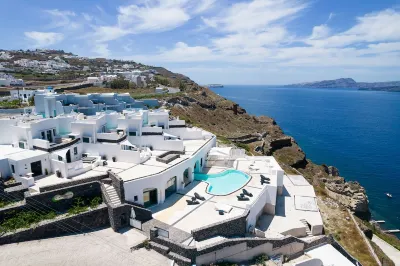 Avant Garde Suites Hotels in Akrotiri