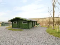 Elm Lodge Hotels in Pennington