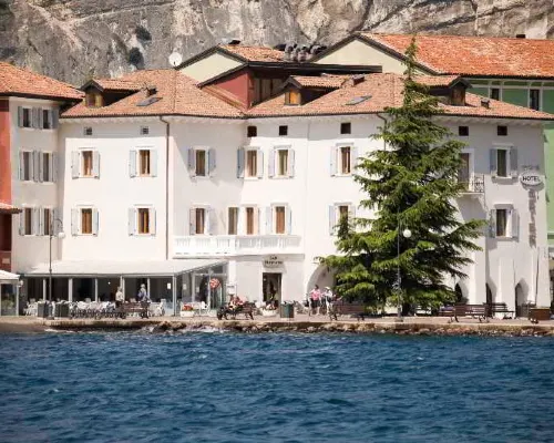 Hotel Geier Hotels in Torbole