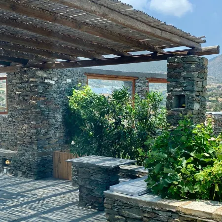 Plakoto House