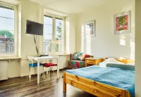 Old Town Kanonia Hostel & Apartments