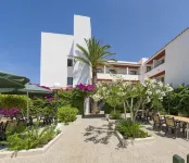 Casual Bahía Ibiza Hotel in zona Sa Pedrera de Cala D'Hort