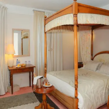 Logis Hôtel et Restaurant du Dauphin