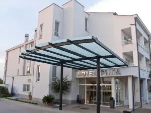 Spa & Wellness Hotel Pinia