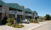 Osler Place Self-Catering Hotels in Stilbaai