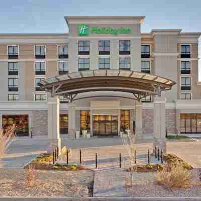 Holiday Inn & Suites Red Deer South Hotel Exterior