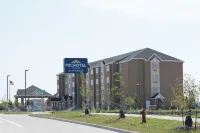 Microtel Inn & Suites by Wyndham West Fargo Medical Center